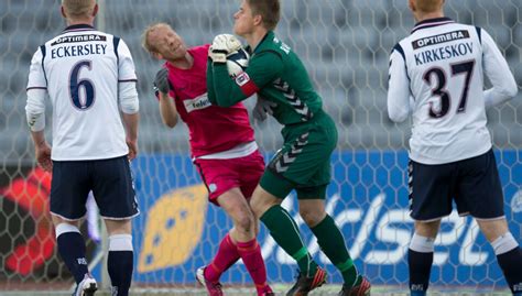 AGF målmand trods nyt nederlag Fin indsats BT Superligaen bt dk