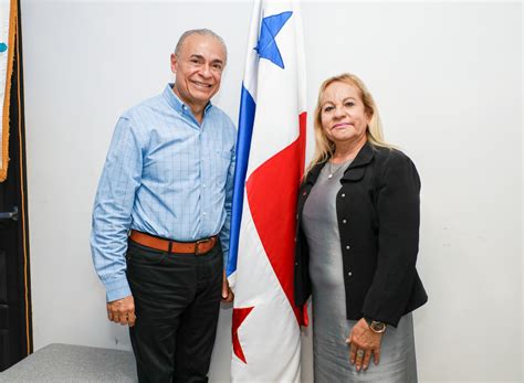 Ministra Beatriz Carles De Arango Realiza Su Primera Gira De Trabajo En