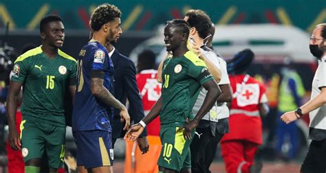 Sénégal Sadio Mané vers un forfait quel onze sans la star des Lions