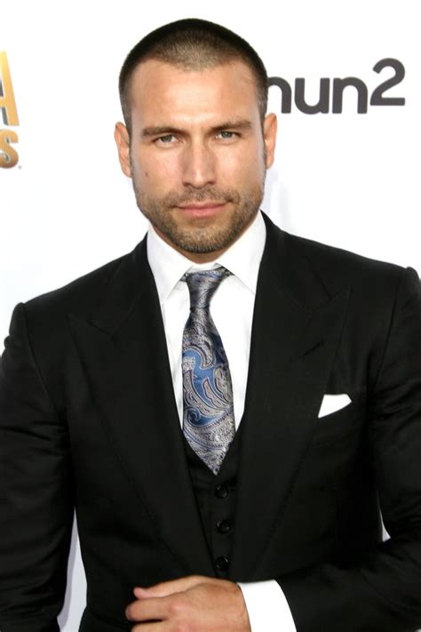 Rafael Amaya Sexiest Pictures Popsugar Latina Photo