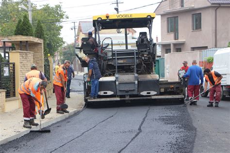 Cristi Misăilă Astăzi 06 10 2020 am turnat ultimul strat de asfalt