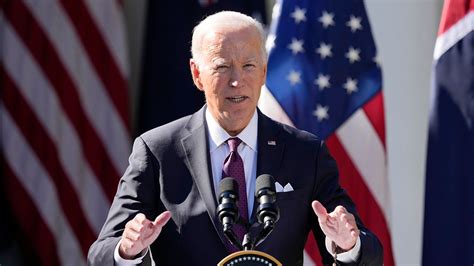 Biden Offers Apology To Muslim American Leaders For Questioning Hamas