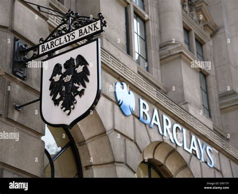 Barclays Logo Stock Photos & Barclays Logo Stock Images - Alamy