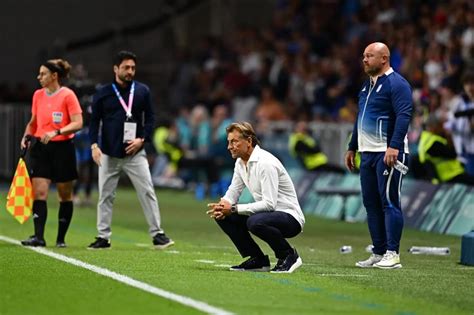 C est officiel Hervé Renard n est plus le sélectionneur des Bleues