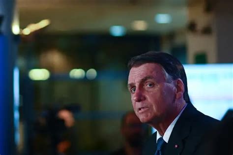 Bolsonaro Es Hospitalizado Tras Presentar Dolor Abdominal