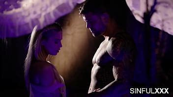 Mira Pero No Toques Candee Licious Juan Lucho Y Dina Joy Para SinfulXXX XVIDEOS