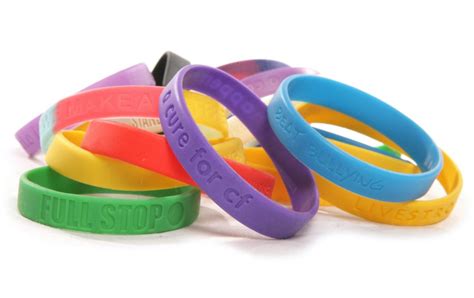 How To Write On Silicone Wristbands The Right Way Elmens