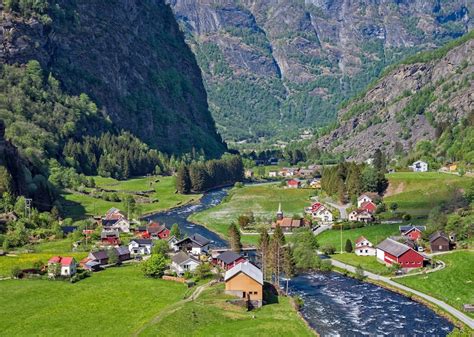 12 Most Scenic Small Towns In Norway Touropia Travel