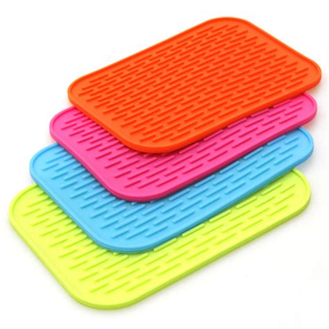 Silicone Non Slip Mat Heat Resistant Table Placemat Kitchen Sink Dishes Cup Dry Coaster