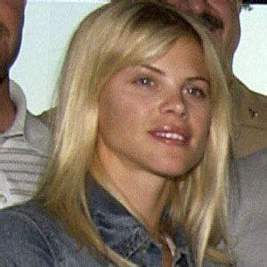 Elin Nordegren - Age, Family, Bio | Famous Birthdays