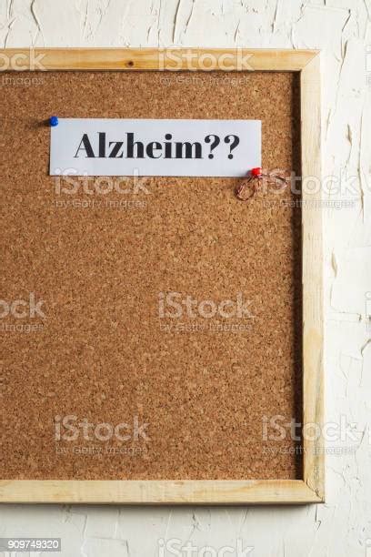 Alzheimer Text On Cork Board Stock Photo Download Image Now Blank