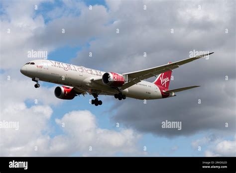 Virgin Atlantic Airways Boeing Dreamliner Jet Airliner Plane G