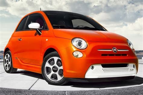 2017 Fiat 500e Review And Ratings Edmunds