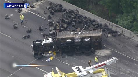 Lanes Reopen After Overturned Truck On I 95 Sb In Newport Delaware 6abc Philadelphia