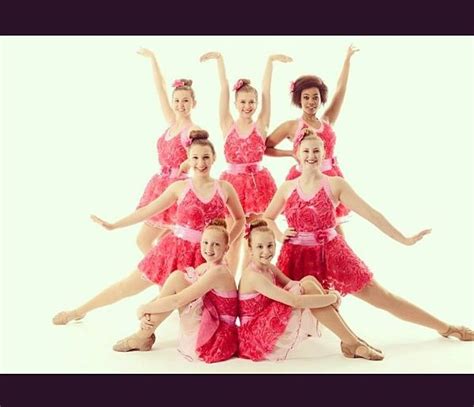 Photoshoot Jazz Dance Poses - Draw-whippersnapper