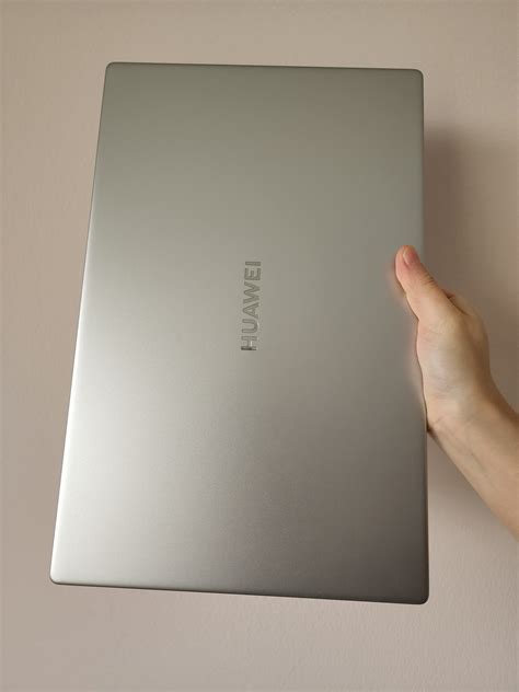 The Huawei MateBook D15 Balances Productivity, Style & Cost | Kakuchopurei