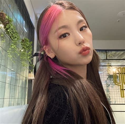 Yeji Icons Itzy Beauty Girl Icons