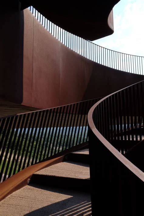 Antinori Winery | Wineries architecture, Architecture details, Interior ...