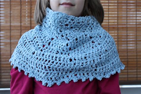 Ravelry Haula Cowl Pattern By Katy Petersen