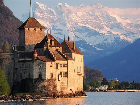 Chillon Castle In Alps Schweiz Suisse Svizzera Svizra Sygic Travel