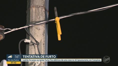 Homem tenta furtar fios cai no quintal de casa de policial militar e é