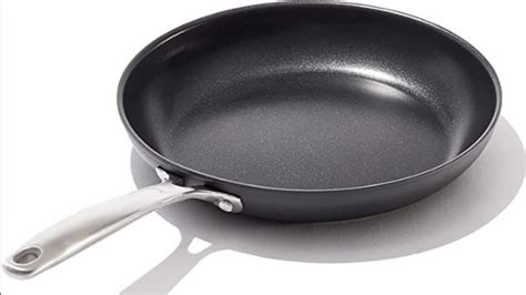 The 8 Best Pans For Frying Eggs