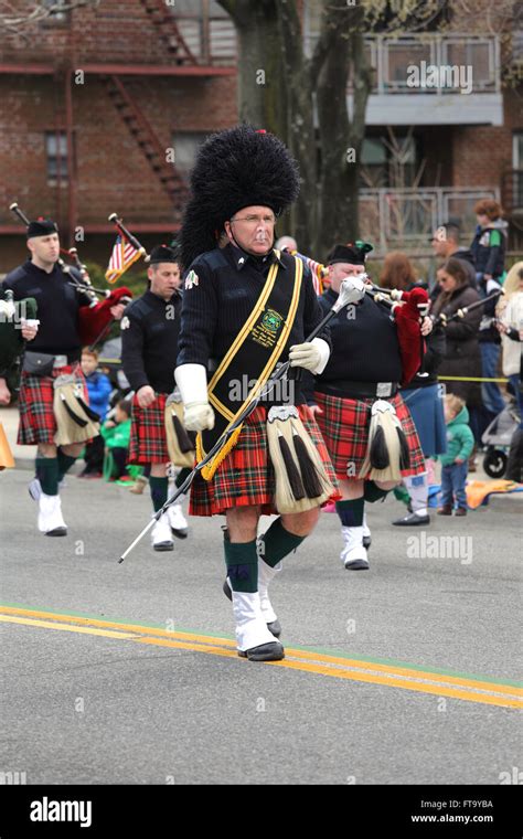 Scottish Pipe Band Parade Hi Res Stock Photography And Images Alamy