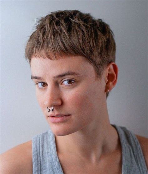 30 Stylish Non Binary Haircuts For 2024 Non Binary Haircuts Short