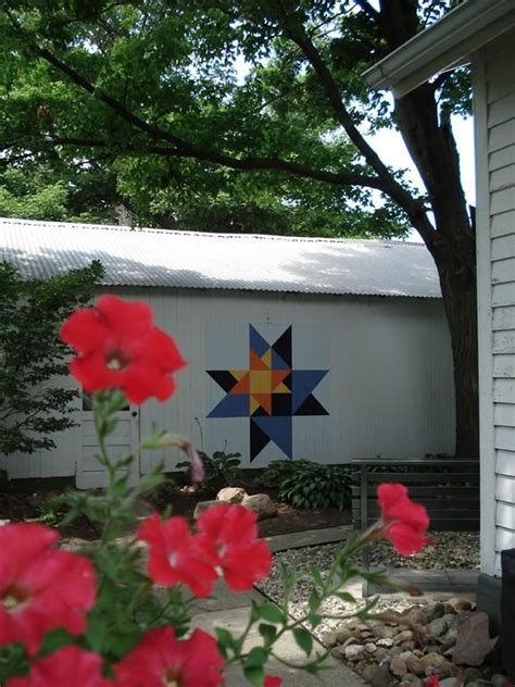 Barn Quilts And The American Quilt Trail Barn Quilts Painted Barn