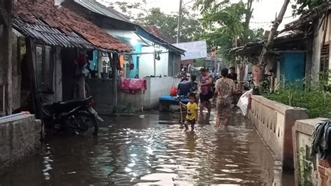 997 Jiwa Terdampak Banjir Di Kabupaten Karawang BNPB Turun Tangan