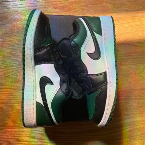 Nike Air Jordan 1 Low GS ‘Green Toe’ | Grailed