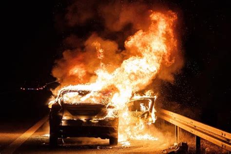 Four Killed in Tesla Car Fire in Western France