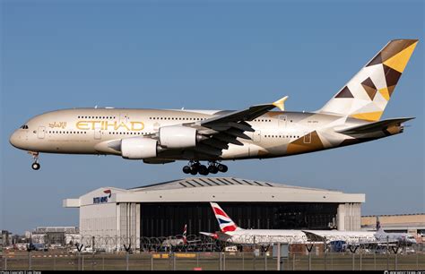 A6 APH Etihad Airways Airbus A380 861 Photo By Leo Sheng ID 1549881