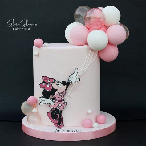 Dolce Minnie Decorated Cake By Silvia Salerno Cakesdecor