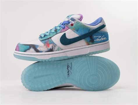 Futura Laboratories X Nike Sb Dunk Low Releases May Sneakers Cartel