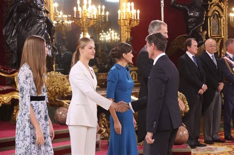 Capellán Participa En Los Actos De La Jura De La Constitución De La Princesa Leonor