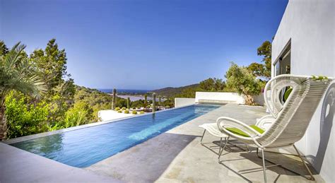 Luxury Hotel with Private Pool Suites - Ibiza Luxury Mansion (Spain)