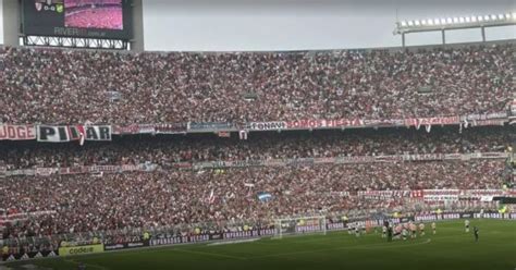 Tragedia En El Monumental Se Supendió River Defensa Por La Muerte De