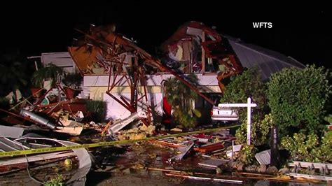 2 dead, several injured after tornadoes in Florida | WGN-TV