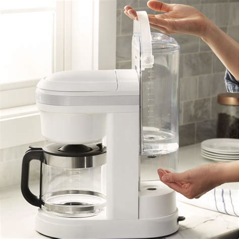 KitchenAid Drip Coffee Maker Classic - 5KCM1208 | KitchenAid Baltics