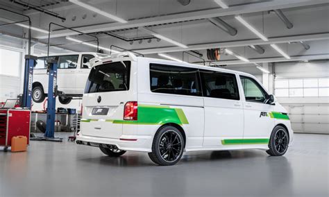 Der Antrieb Elektrisiert Abt E Transporter Mit Optionalem