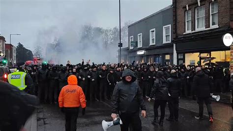 Antonio Vitiello On Twitter Il Nuovo Coro Della Curva Sud Del Milan