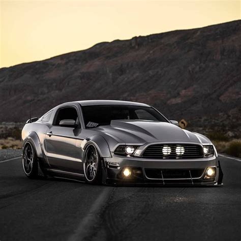 Pin By Izzy On Muscle Cars Mustang Cars Ford Mustang Ford Mustang Car