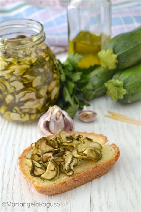 ZUCCHINE ESSICCATE AL SOLE SOTTOLIO Ricetta Contorno