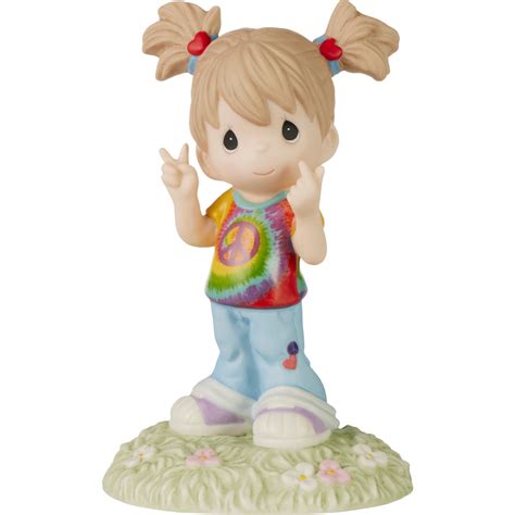 PRECIOUS MOMENT FIGURINE GIRL WITH HEART PEACE ON EARTH Art Clip