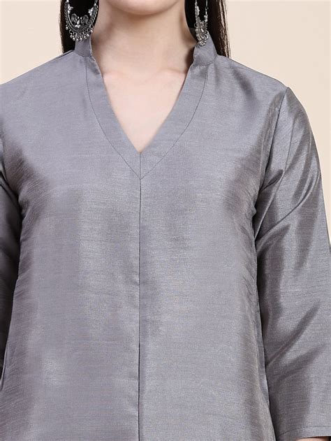 Grey Kurti Set : Exploring the Charms of Elegance in Grey.