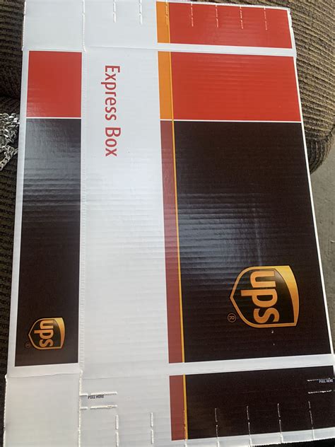 Ups Express Box