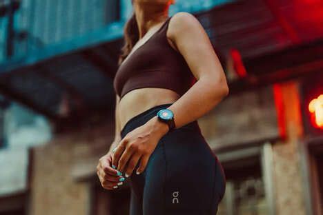 Smart-Designed Fitness-Tracking Wearables : Fitness-Tracking Wearable