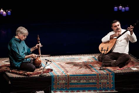 Traditional and Folklore Music of Iran - EavarTravel