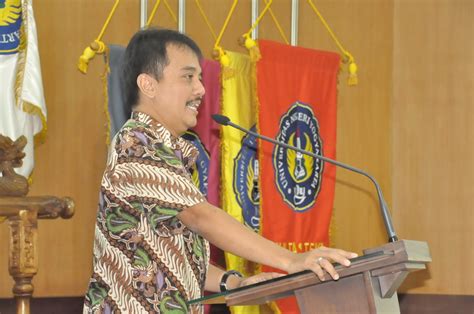 Peresmian Gedung Layanan Akademik Kolam Renang Dan Masjid Kampus UNY